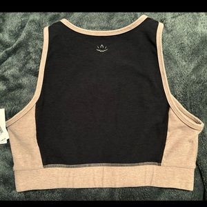 Beyond Yoga On Block Darkest Night/Chai bra
